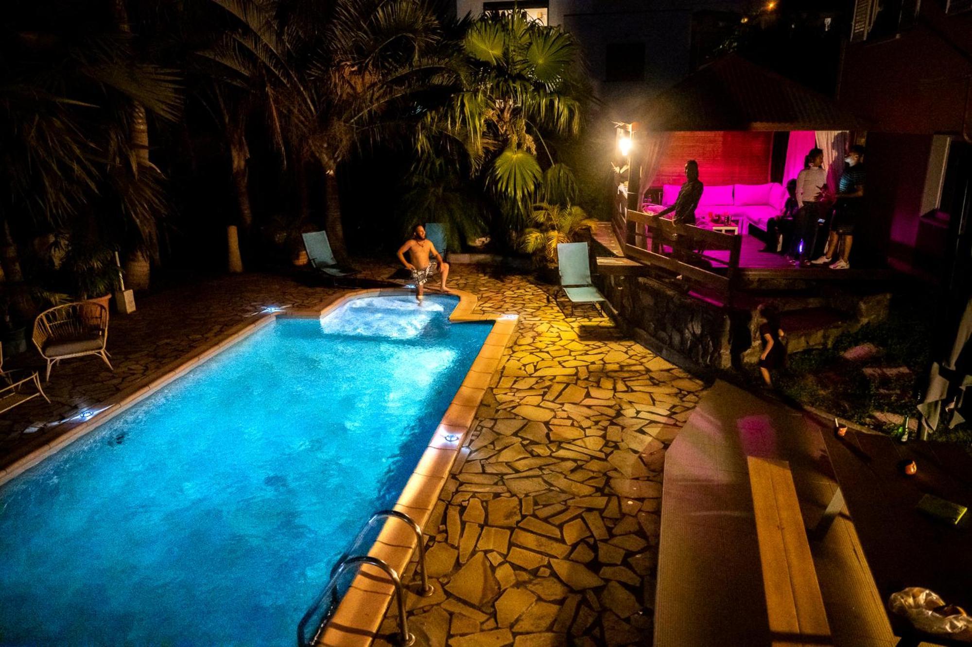 Вілла La Kaz Isle Bourbon Сен-П'єр Екстер'єр фото